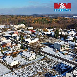 Prodej stavební parcely 835 m² Seletice