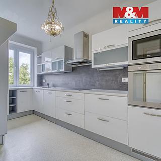 Pronájem bytu 3+1 77 m² Plzeň