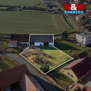 Prodej stavební parcely, 835m²