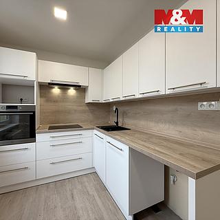 Pronájem bytu 2+1 56 m² Karviná