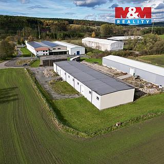 Pronájem skladu 650 m² Čestice