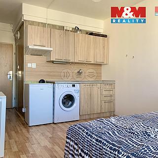 Pronájem bytu 1+kk a garsoniéry 25 m² Klášterec nad Ohří, Budovatelská