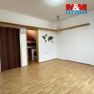 Pronájem bytu 1+1 28 m² Olomouc, Dukelská