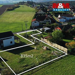 Prodej stavební parcely 835 m² Malá Hraštice Velká Hraštice