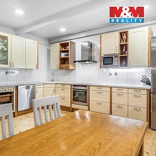 Prodej bytu 4+1 218 m² Velvary, Tyršova