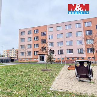 Pronájem bytu 1+kk a garsoniéry 32 m² Nymburk, Sadová