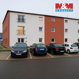 Pronájem bytu 1+kk, garsoniery 29 m² Škvorec