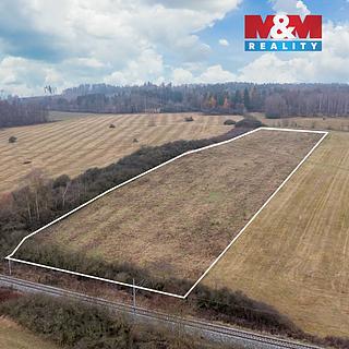 Prodej louky 16 840 m² Žákava