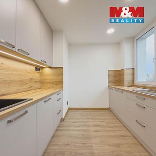 Prodej bytu 3+1 67 m² Ostrava Zábřeh, Středoškolská