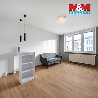 Prodej bytu 2+1 51 m² Roztoky