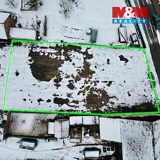 Prodej stavební parcely 911 m² Cholenice