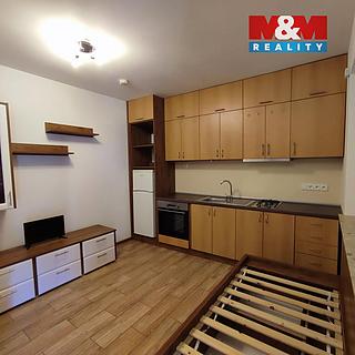 Pronájem bytu 1+kk, garsoniery 15 m&sup2; Třinec