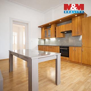 Prodej bytu 3+kk 74 m&sup2; Karlovy Vary