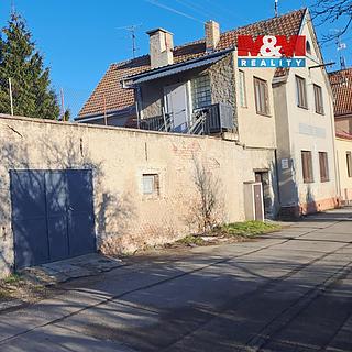 Prodej bytu 4+1 87 m² Břeclav, Jaselská