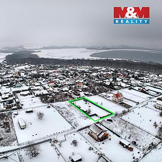 Prodej stavební parcely 943 m² Chbany Vadkovice