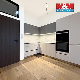 Prodej bytu 2+kk 81 m² Želešice, 24. dubna