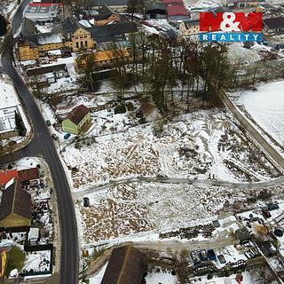 Prodej stavební parcely 1221 m&sup2; Suchomasty