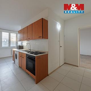 Pronájem bytu 2+1 59 m² Sokolov, Závodu míru