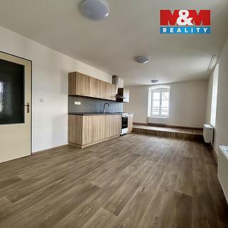 Pronájem bytu 1+1 56 m² Jindřichův Hradec III, Vídeňská