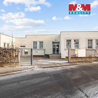Pronájem obchodu 174 m² Kladno, Čechova