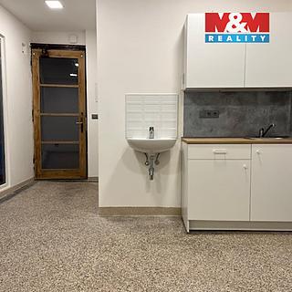 Pronájem kanceláře 20 m&sup2; Lomnice nad Popelkou