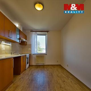 Pronájem bytu 1+1 39 m² Úpice, Spojenců