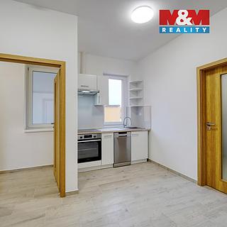 Pronájem bytu 2+kk 43 m² Plzeň Jižní Předměstí, Husova