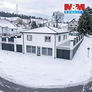 Prodej rodinného domu 316 m&sup2; Šumavské Hoštice