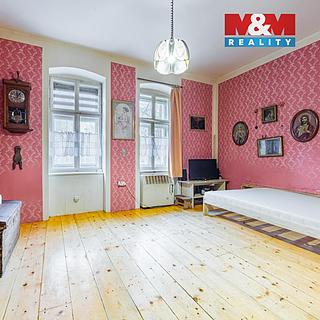 Prodej bytu 2+1 42 m&sup2; Dalovice