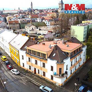 Prodej bytu 3+kk 80 m² Kutná Hora Hlouška, Nádražní