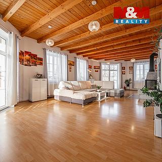 Prodej rodinného domu 285 m² Ctiboř