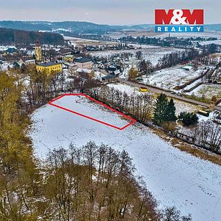 Prodej stavební parcely 2 486 m² Lanžov