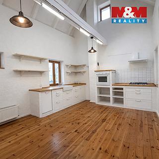 Pronájem rodinného domu 143 m² Třebívlice, Pod Skálou