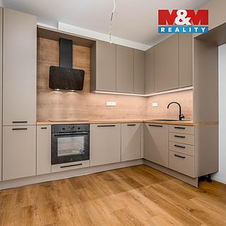 Prodej bytu 2+kk 76 m² Nymburk, Bobnická