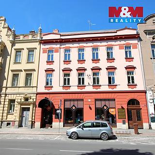 Pronájem bytu 2+kk 68 m&sup2; Hradec Králové