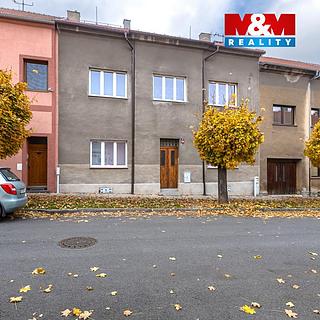 Prodej činžovního domu 193 m² Louny, Karlova