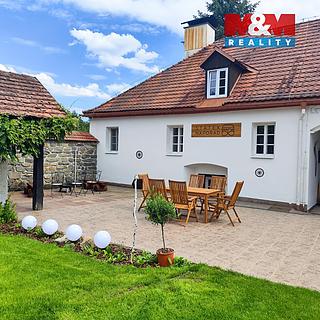 Prodej hotelu a penzionu 1 740 m² Předslavice Marčovice