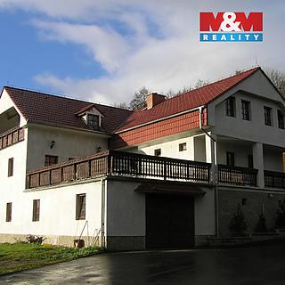 Prodej hotelu a penzionu 850 m² Třebívlice Dřevce