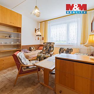 Prodej bytu 1+1 37 m² Cheb, Dvořákova