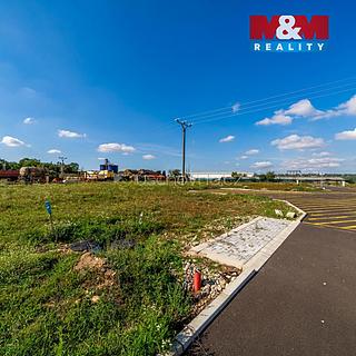 Prodej stavební parcely 903 m&sup2; Račice