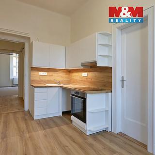 Pronájem bytu 4+1 105 m² Český Těšín, Odboje