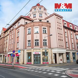 Pronájem kanceláře 99 m&sup2; Hradec Králové