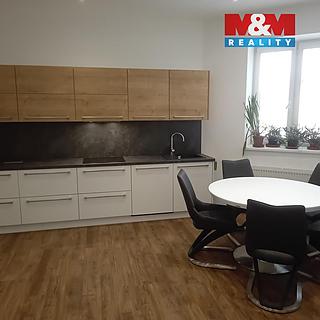 Pronájem bytu 3+1 132 m² Šumperk, Kozinova