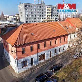 Prodej činžovního domu 500 m² Štětí, Mírové nám.