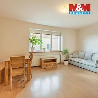 Prodej rodinného domu 80 m&sup2; Zlonice