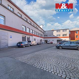 Pronájem kanceláře 467 m² Plzeň Božkov, Božkovské náměstí