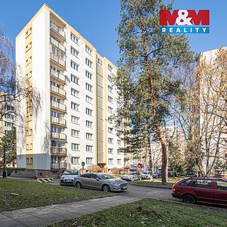 Prodej bytu 3+1 57 m² Benešov, Bezručova