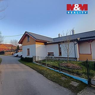 Prodej rodinného domu 200 m&sup2; Hukvaldy