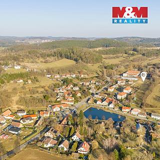 Prodej stavební parcely 2437 m&sup2; Milešov