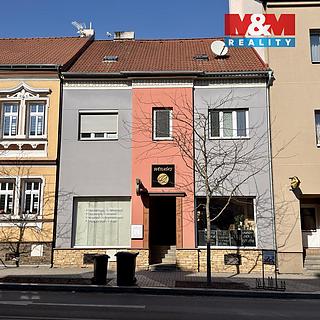 Pronájem bytu 2+1 41 m&sup2; Tábor